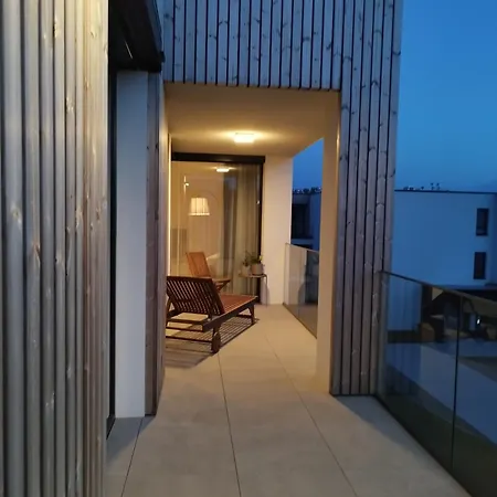 View 27 *